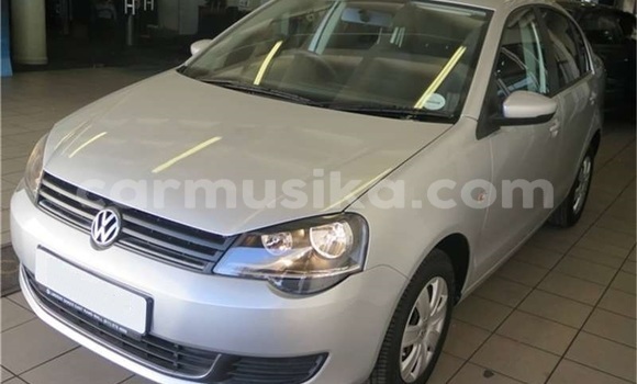 Acheter Occasion Voiture Volkswagen Polo Gris à Beitbridge, Matabeleland South Acheter Occasion Voiture Volkswagen Polo Gris à Beitbridge, Matabeleland South