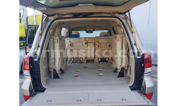 Acheter Import Voiture Toyota Land Cruiser Autre à Import - Dubai, Harare Acheter Import Voiture Toyota Land Cruiser Autre à Import - Dubai, Harare