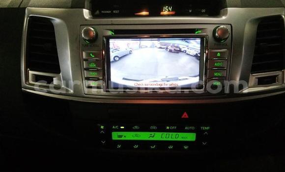 Acheter Occasion Voiture Toyota Hilux Blanc à Beitbridge, Matabeleland South Acheter Occasion Voiture Toyota Hilux Blanc à Beitbridge, Matabeleland South