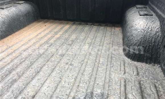 Acheter Occasion Voiture Mitsubishi Colt Bleu à Beitbridge, Matabeleland South Acheter Occasion Voiture Mitsubishi Colt Bleu à Beitbridge, Matabeleland South