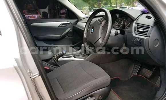 Nunua Ilio tumika BMW X6 Fedha Gari ndani ya Harare nchini Harare Nunua Ilio tumika BMW X6 Fedha Gari ndani ya Harare nchini Harare