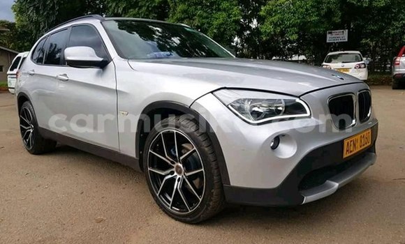 Nunua Ilio tumika BMW X6 Fedha Gari ndani ya Harare nchini Harare Nunua Ilio tumika BMW X6 Fedha Gari ndani ya Harare nchini Harare