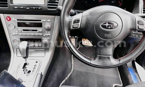 Nunua Ilio tumika Subaru Legacy Nyeupe Gari ndani ya Harare nchini Harare Nunua Ilio tumika Subaru Legacy Nyeupe Gari ndani ya Harare nchini Harare
