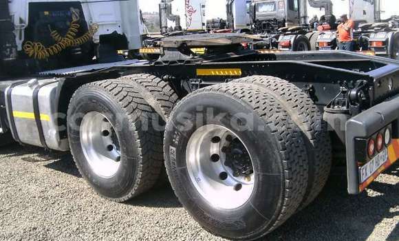 Acheter Occasion Utilitaire Man D20 Blanc à Beitbridge, Matabeleland South Acheter Occasion Utilitaire Man D20 Blanc à Beitbridge, Matabeleland South