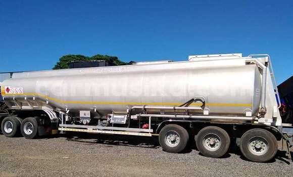 Acheter Occasion Utilitaire Toyota Dyna Blanc à Beitbridge, Matabeleland South Acheter Occasion Utilitaire Toyota Dyna Blanc à Beitbridge, Matabeleland South