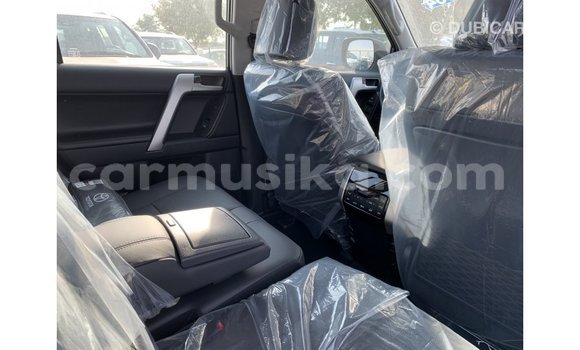 Tenga Imported Toyota Prado Nhema Mota in Import - Dubai in Harare Tenga Imported Toyota Prado Nhema Mota in Import - Dubai in Harare