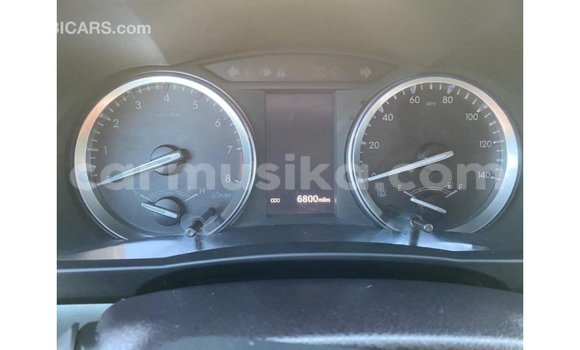 Tenga Imported Toyota Highlander Chena Mota in Import - Dubai in Harare Tenga Imported Toyota Highlander Chena Mota in Import - Dubai in Harare