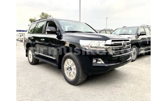 Acheter Import Voiture Toyota Land Cruiser Noir à Import - Dubai, Harare Acheter Import Voiture Toyota Land Cruiser Noir à Import - Dubai, Harare