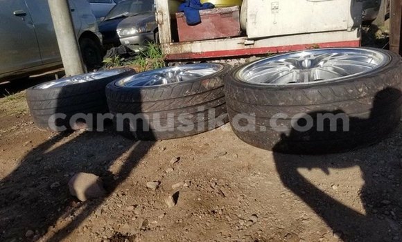 Buy wheel with tires in Harare in Harare Buy wheel with tires in Harare in Harare