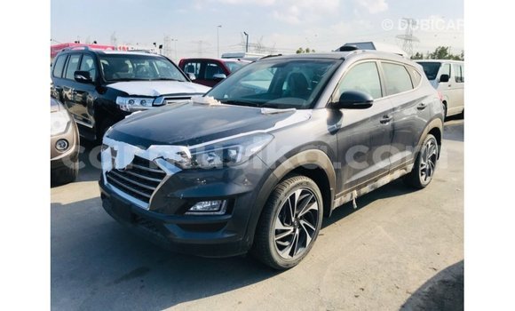 Tenga Imported Hyundai Tucson Zvimwe Mota in Import - Dubai in Harare Tenga Imported Hyundai Tucson Zvimwe Mota in Import - Dubai in Harare