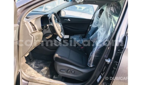 Tenga Imported Hyundai Tucson Zvimwe Mota in Import - Dubai in Harare Tenga Imported Hyundai Tucson Zvimwe Mota in Import - Dubai in Harare