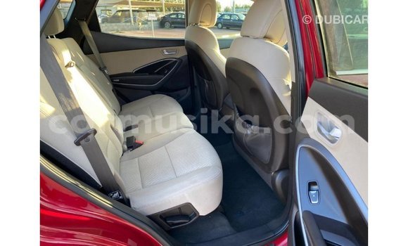 Tenga Imported Hyundai Santa Fe Tsvuku Mota in Import - Dubai in Harare Tenga Imported Hyundai Santa Fe Tsvuku Mota in Import - Dubai in Harare