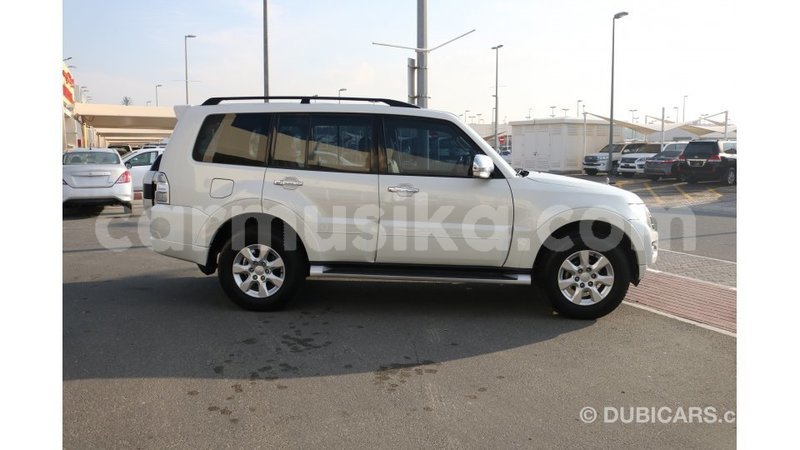 Big with watermark mitsubishi pajero harare import dubai 12283