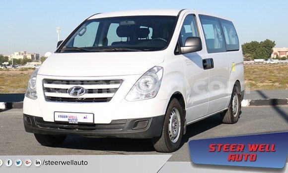 Acheter Import Voiture Hyundai Accent Blanc à Import - Dubai, Harare Acheter Import Voiture Hyundai Accent Blanc à Import - Dubai, Harare