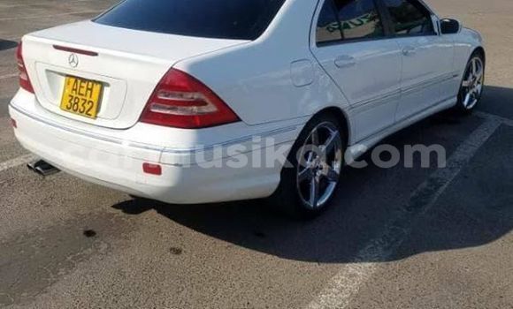 Buy Used Mercedes‒Benz C-klasse White Car in Harare in Harare Buy Used Mercedes‒Benz C-klasse White Car in Harare in Harare