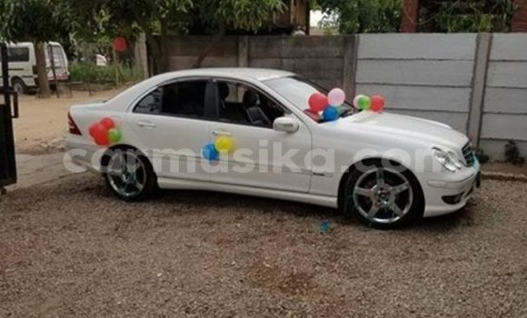 Buy Used Mercedes‒Benz C-klasse White Car in Harare in Harare Buy Used Mercedes‒Benz C-klasse White Car in Harare in Harare