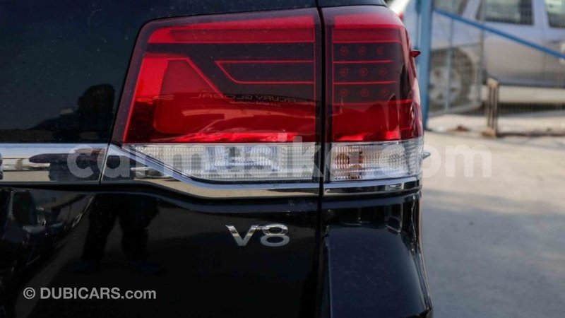 Big with watermark toyota land cruiser harare import dubai 12303