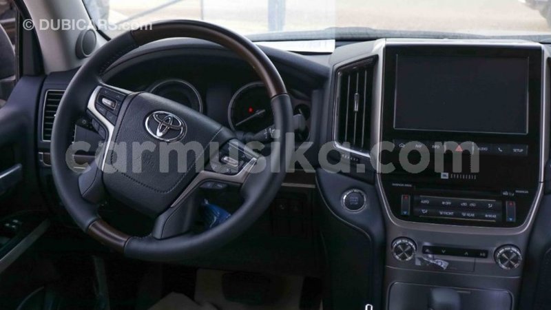 Big with watermark toyota land cruiser harare import dubai 12303