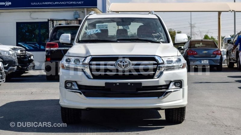 Big with watermark toyota land cruiser harare import dubai 12304