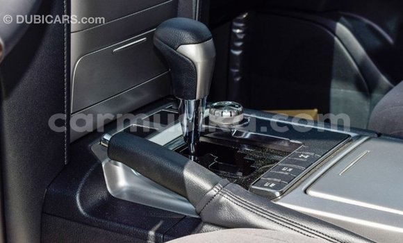 Acheter Import Voiture Toyota Land Cruiser Noir à Import - Dubai, Harare Acheter Import Voiture Toyota Land Cruiser Noir à Import - Dubai, Harare