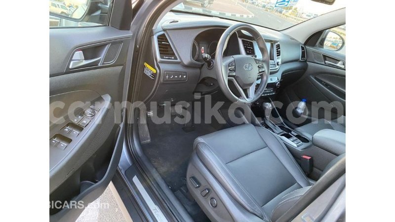 Big with watermark hyundai tucson harare import dubai 12306