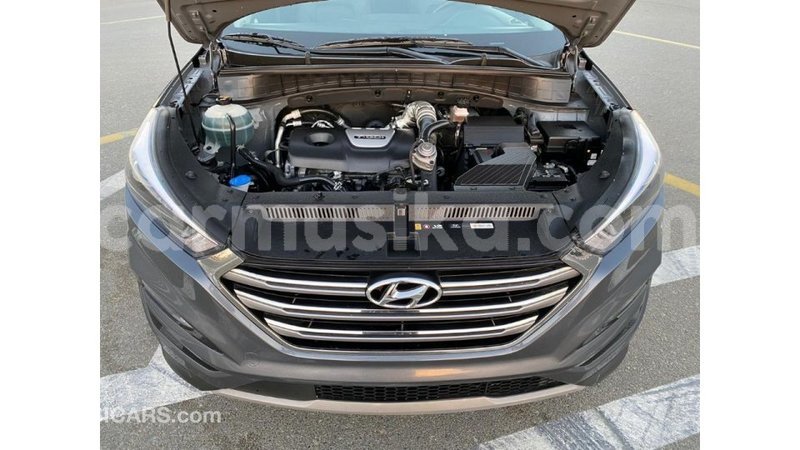 Big with watermark hyundai tucson harare import dubai 12306