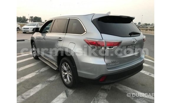 Acheter Import Voiture Toyota Highlander Autre à Import - Dubai, Harare Acheter Import Voiture Toyota Highlander Autre à Import - Dubai, Harare
