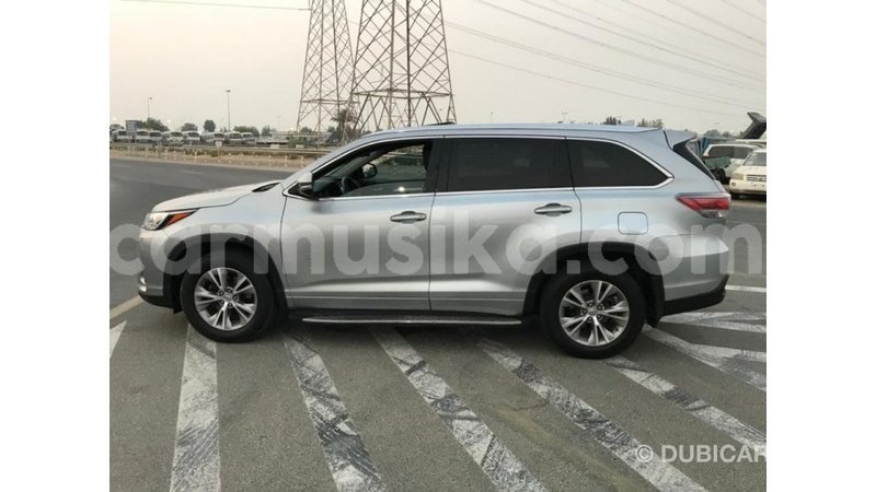 Big with watermark toyota highlander harare import dubai 12312