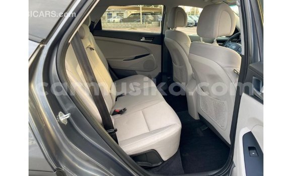 Tenga Imported Hyundai Tucson Chena Mota in Import - Dubai in Harare Tenga Imported Hyundai Tucson Chena Mota in Import - Dubai in Harare