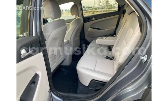 Tenga Imported Hyundai Tucson Chena Mota in Import - Dubai in Harare Tenga Imported Hyundai Tucson Chena Mota in Import - Dubai in Harare