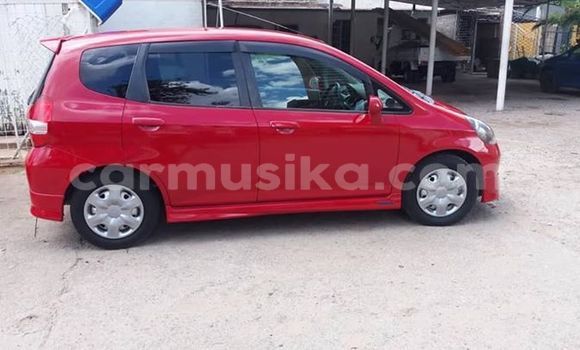 Tenga Tsaru Honda Fit Tsvuku Mota in Bulawayo in Bulawayo Tenga Tsaru Honda Fit Tsvuku Mota in Bulawayo in Bulawayo