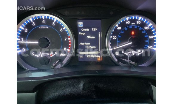 Tenga Imported Toyota Highlander Chena Mota in Import - Dubai in Harare Tenga Imported Toyota Highlander Chena Mota in Import - Dubai in Harare