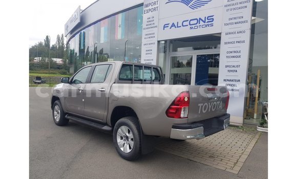 Buy Import Toyota Hilux Other Car in Import - Dubai in Harare Buy Import Toyota Hilux Other Car in Import - Dubai in Harare