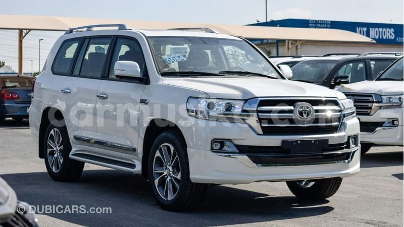 Big with watermark toyota land cruiser harare import dubai 12329