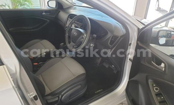 Tenga Tsaru Hyundai i20 Sirivha Mota in Harare in Harare Tenga Tsaru Hyundai i20 Sirivha Mota in Harare in Harare