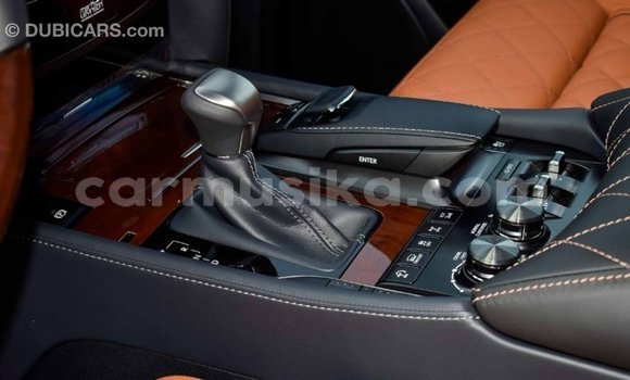 Acheter Import Voiture Lexus LX Noir à Import - Dubai, Harare Acheter Import Voiture Lexus LX Noir à Import - Dubai, Harare