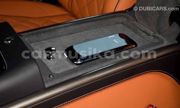 Acheter Import Voiture Lexus LX Noir à Import - Dubai, Harare Acheter Import Voiture Lexus LX Noir à Import - Dubai, Harare