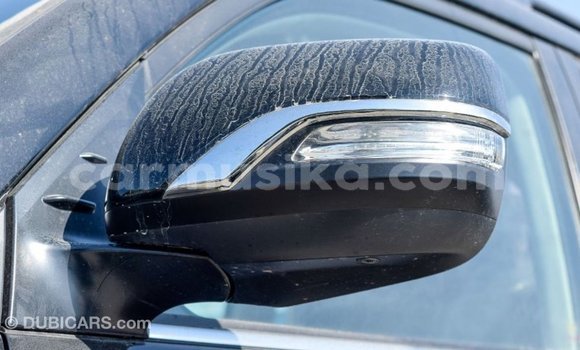 Acheter Import Voiture Toyota Land Cruiser Noir à Import - Dubai, Harare Acheter Import Voiture Toyota Land Cruiser Noir à Import - Dubai, Harare