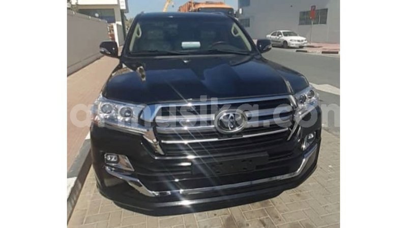 Big with watermark toyota land cruiser harare import dubai 12356