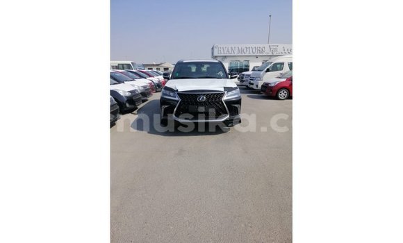 Tenga Imported Lexus LX Nhema Mota in Import - Dubai in Harare Tenga Imported Lexus LX Nhema Mota in Import - Dubai in Harare