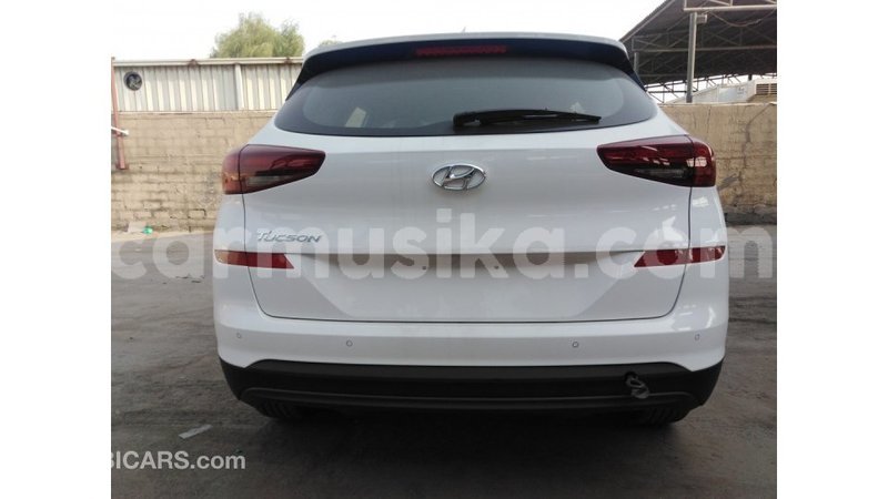 Big with watermark hyundai tucson harare import dubai 12394