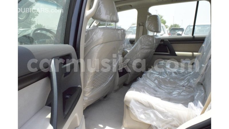 Big with watermark toyota land cruiser harare import dubai 12406