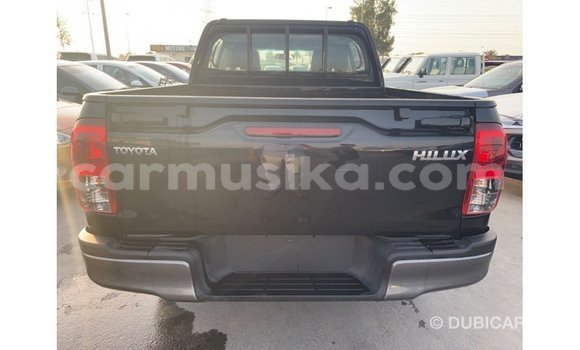 Acheter Import Voiture Toyota Hilux Noir à Import - Dubai, Harare Acheter Import Voiture Toyota Hilux Noir à Import - Dubai, Harare