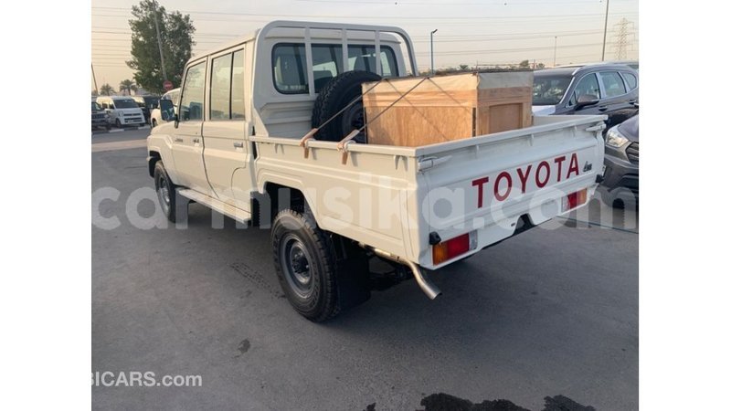 Big with watermark toyota land cruiser harare import dubai 12413