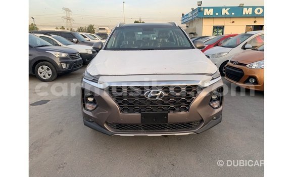 Tenga Imported Hyundai Santa Fe Bhurawuni Mota in Import - Dubai in Harare Tenga Imported Hyundai Santa Fe Bhurawuni Mota in Import - Dubai in Harare