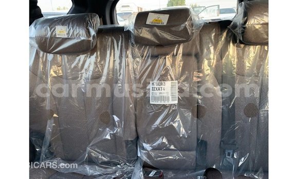 Tenga Imported Hyundai Santa Fe Bhurawuni Mota in Import - Dubai in Harare Tenga Imported Hyundai Santa Fe Bhurawuni Mota in Import - Dubai in Harare