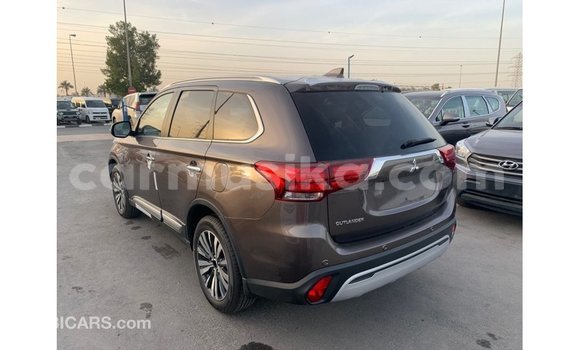 Tenga Imported Mitsubishi Outlander Bhurawuni Mota in Import - Dubai in Harare Tenga Imported Mitsubishi Outlander Bhurawuni Mota in Import - Dubai in Harare