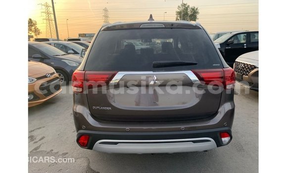 Tenga Imported Mitsubishi Outlander Bhurawuni Mota in Import - Dubai in Harare Tenga Imported Mitsubishi Outlander Bhurawuni Mota in Import - Dubai in Harare