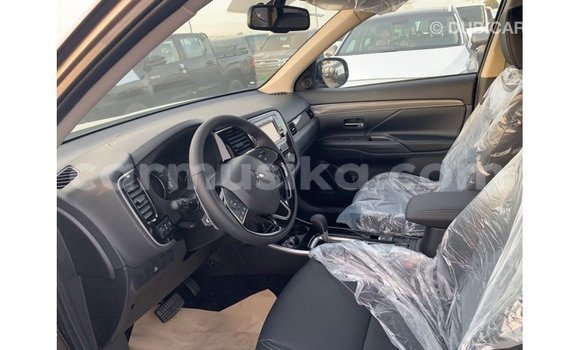 Tenga Imported Mitsubishi Outlander Bhurawuni Mota in Import - Dubai in Harare Tenga Imported Mitsubishi Outlander Bhurawuni Mota in Import - Dubai in Harare