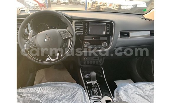 Tenga Imported Mitsubishi Outlander Bhurawuni Mota in Import - Dubai in Harare Tenga Imported Mitsubishi Outlander Bhurawuni Mota in Import - Dubai in Harare